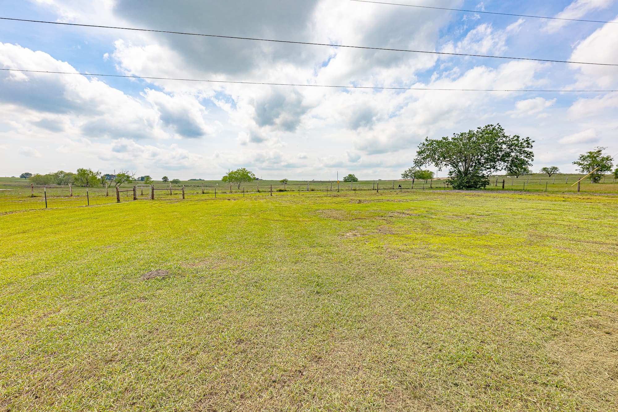 3300 State Highway 95, Shiner, Texas 77984 — public listing photo 24