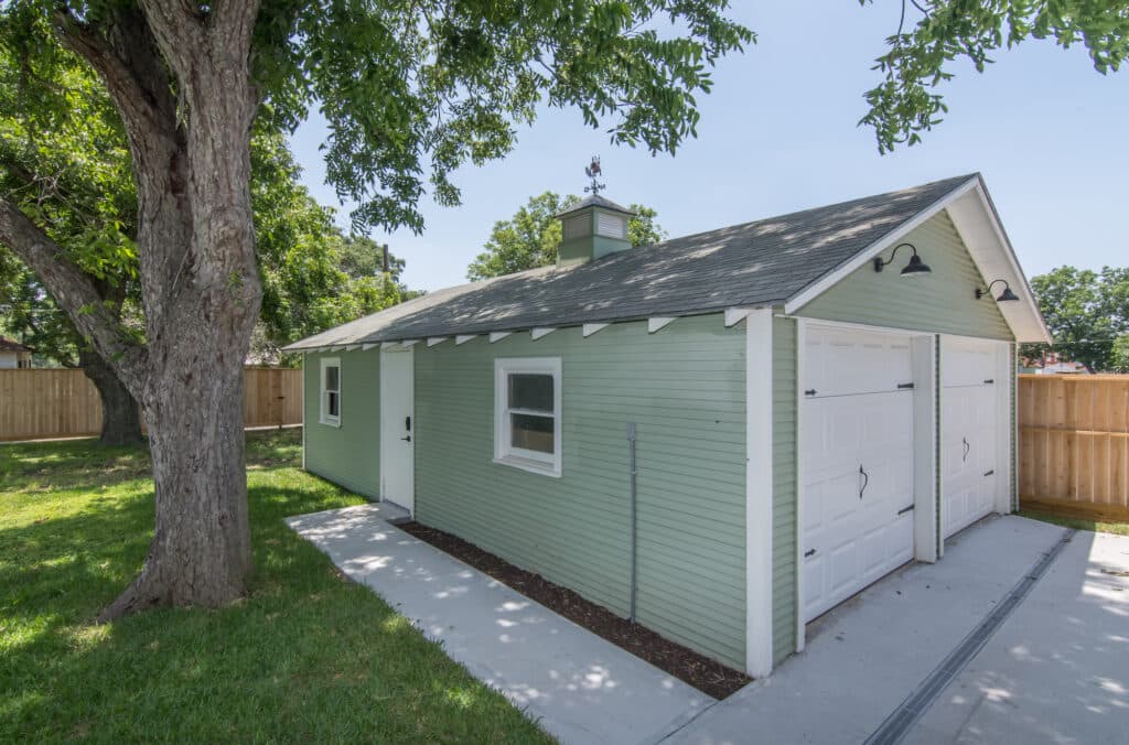 410 N Ave D, Shiner — public listing photo 37