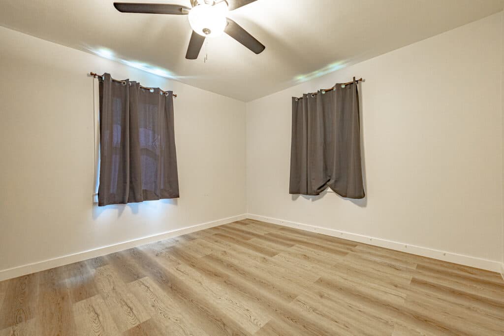 421 W. Runk St., Shiner, TX — public listing photo 12