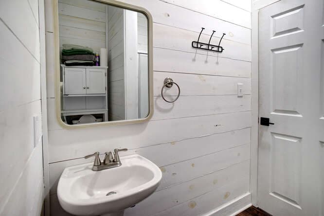 509 E. Wendel Street, Shiner, TX 77984 — public listing photo 24