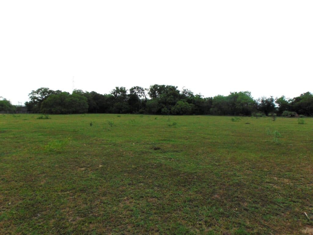 530 N US HWY 77A, Cuero — public listing photo 8