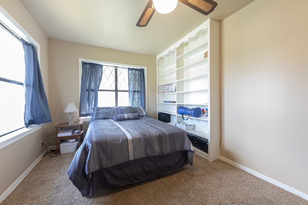 604 St. Ludmila St. Shiner — public listing photo 6