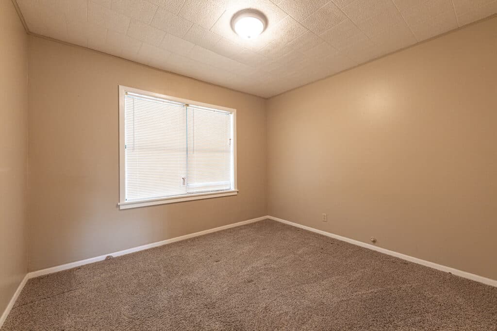 604 St. Ludmila St. Shiner — public listing photo 7