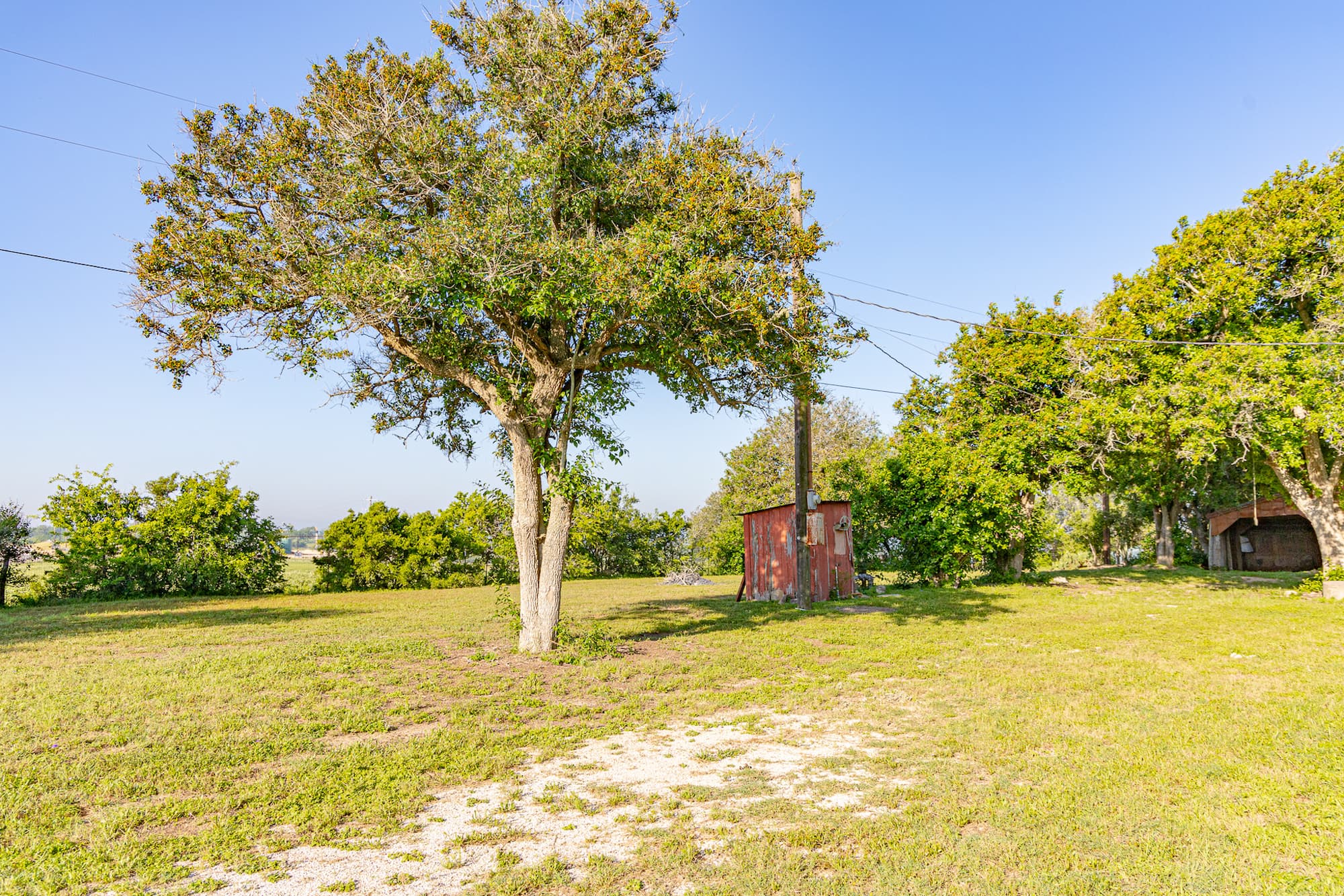 668 Fm 443, Yoakum, Texas, 77995-4865 DeWitt County — public listing photo 5