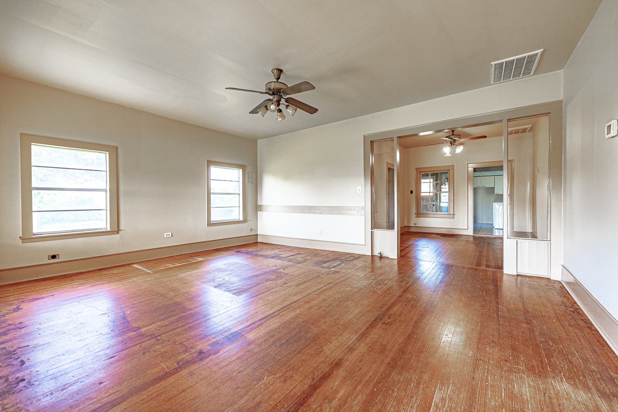 668 Fm 443, Yoakum, Texas, 77995-4865 DeWitt County — public listing photo 6