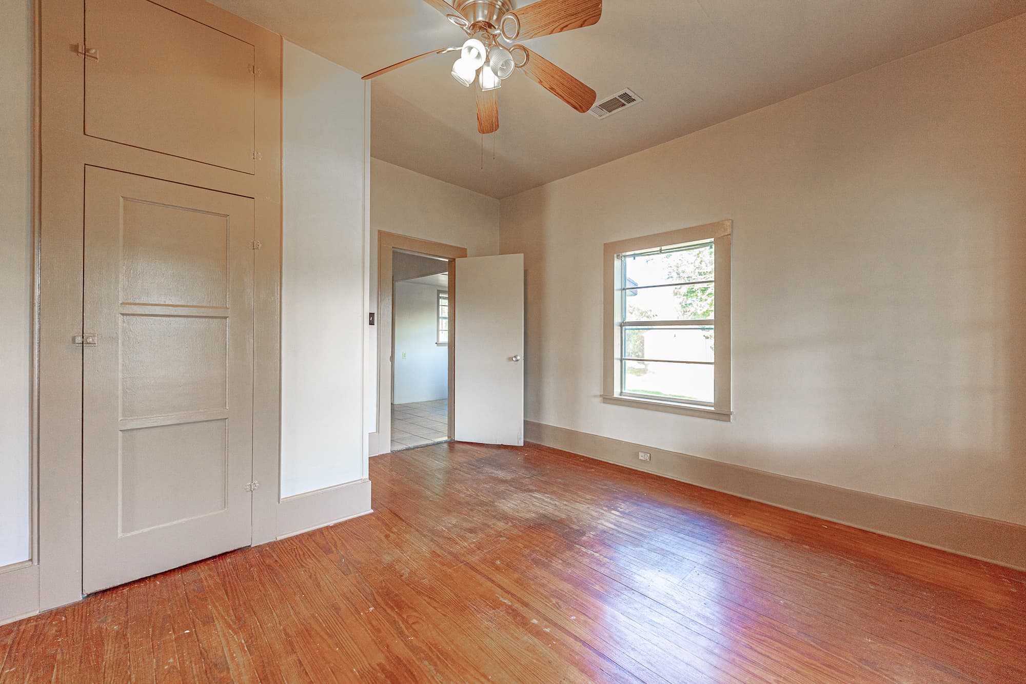 668 Fm 443, Yoakum, Texas, 77995-4865 DeWitt County — public listing photo 11