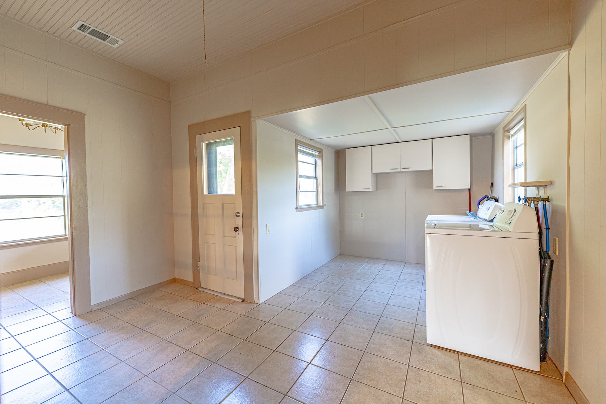 668 Fm 443, Yoakum, Texas, 77995-4865 DeWitt County — public listing photo 13