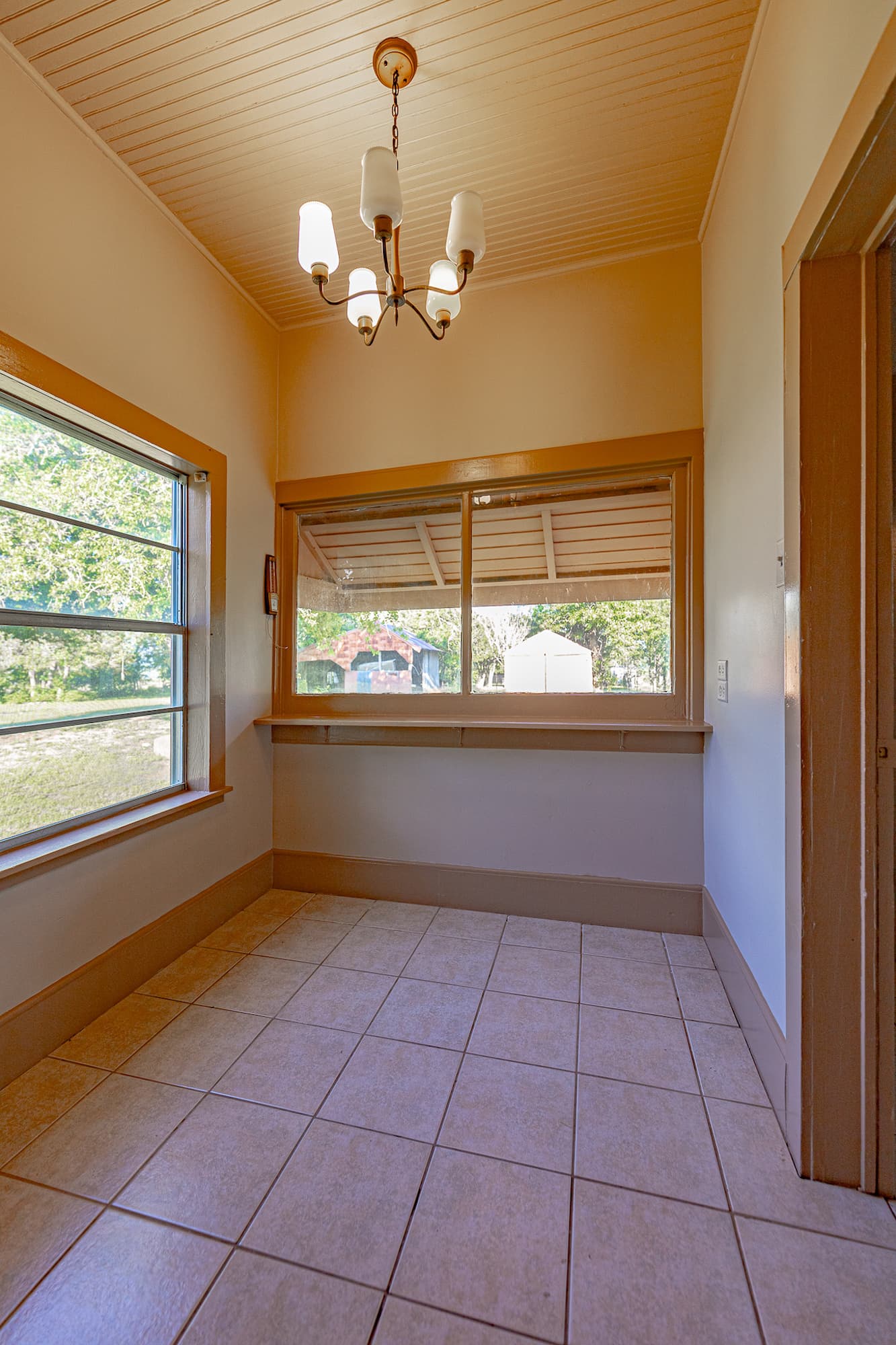668 Fm 443, Yoakum, Texas, 77995-4865 DeWitt County — public listing photo 16