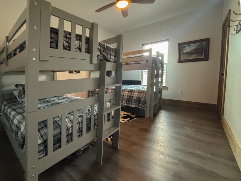 7121 CR 125, Hallettsville, TX — public listing photo 18