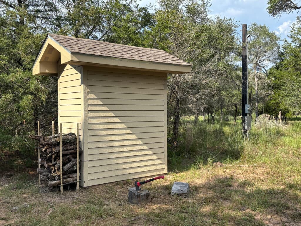 7121 CR 125, Hallettsville, TX — public listing photo 25
