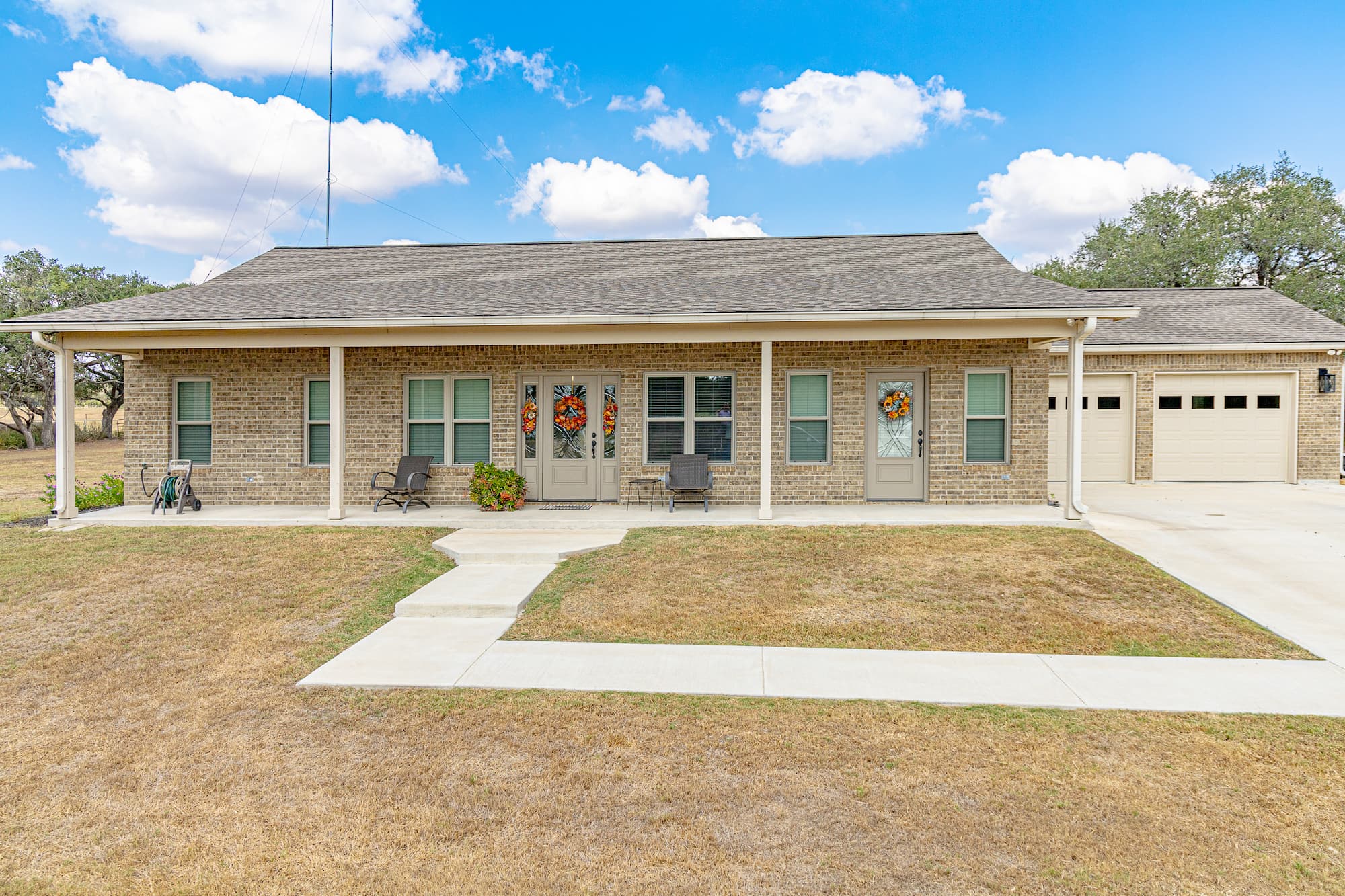716 L Hrabovsky Rd., Yoakum — public listing photo 3