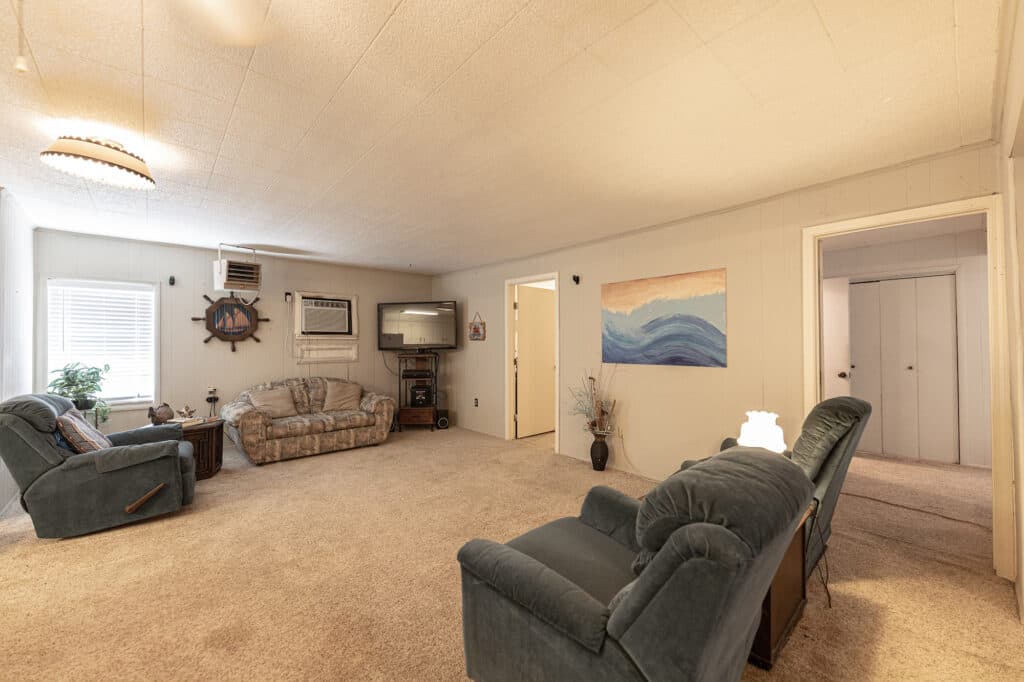 766 Bayview, Palacios Texas — public listing photo 6