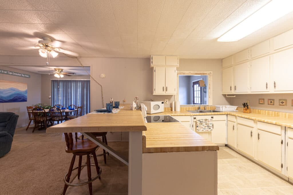 766 Bayview, Palacios Texas — public listing photo 9