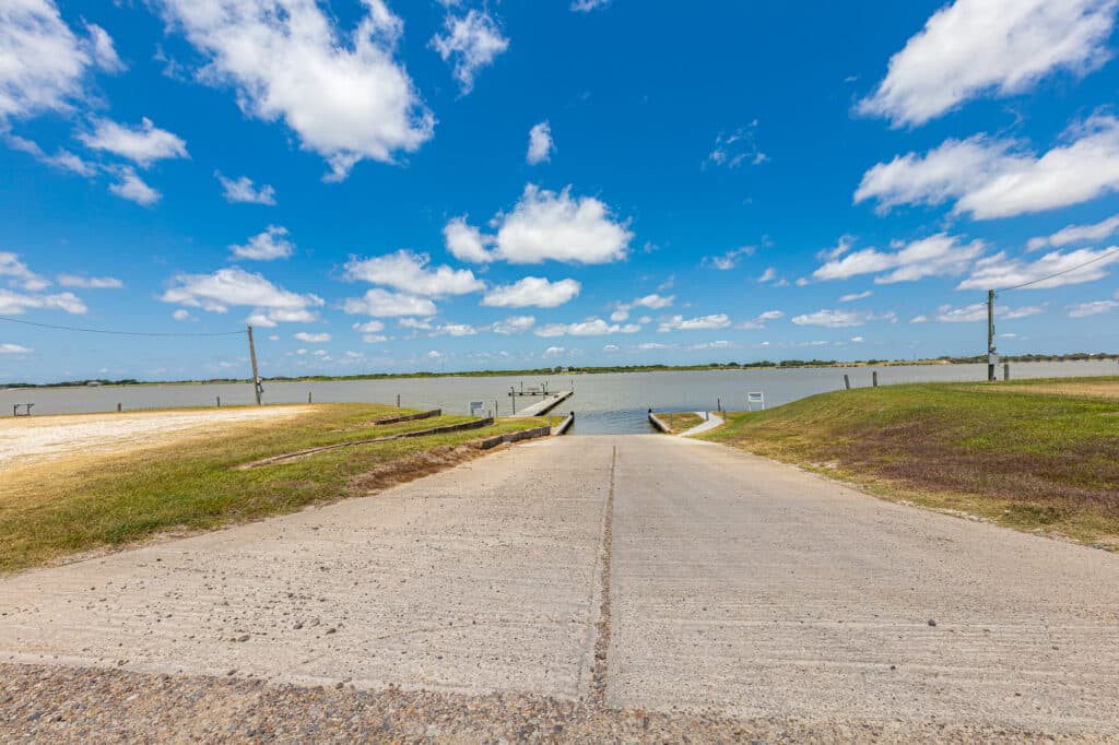 766 Bayview, Palacios Texas — public listing photo 23