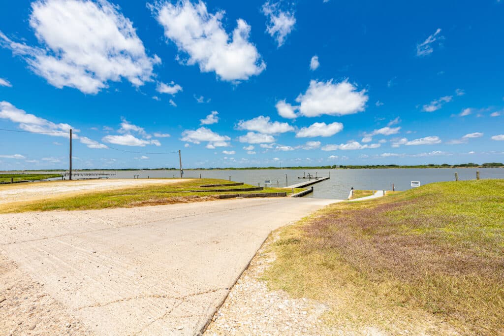766 Bayview, Palacios Texas — public listing photo 24