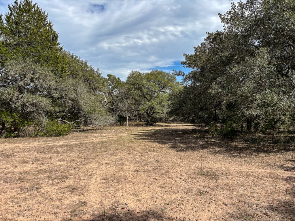 819 CR 152, Hallettsville, TX — public listing photo 12