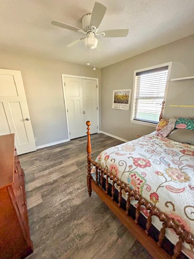 912 N Ave G, Shiner, TX 77984 — public listing photo 19