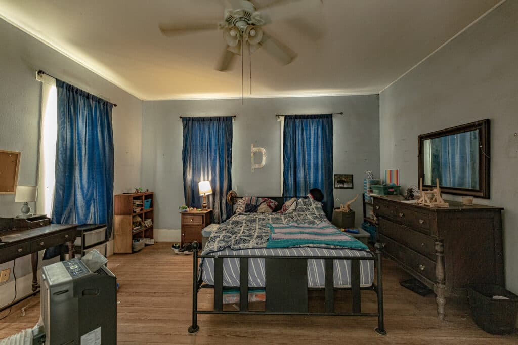 921 CR 359, Shiner, TX 77984 — public listing photo 5