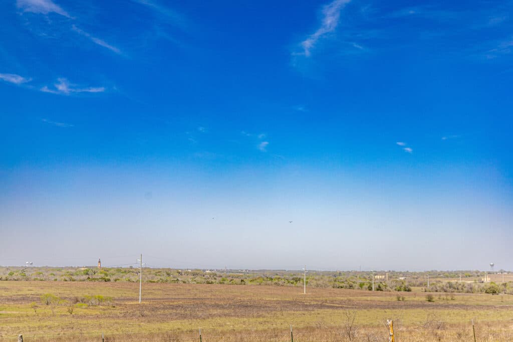 985 CR 301, Shiner, TX 77984 — public listing photo 3