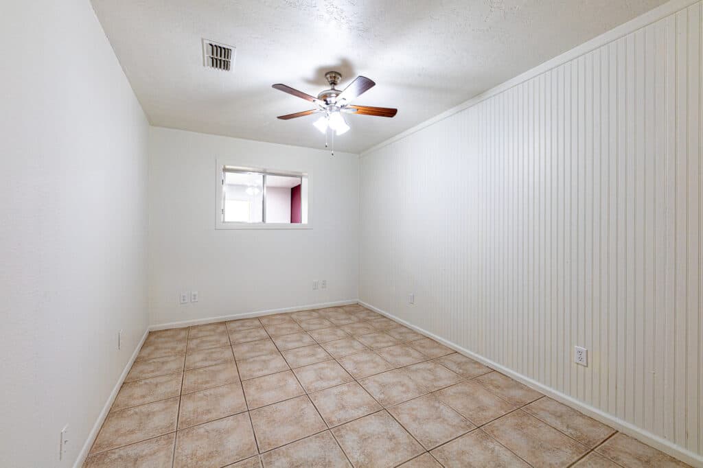 985 CR 301, Shiner, TX 77984 — public listing photo 18