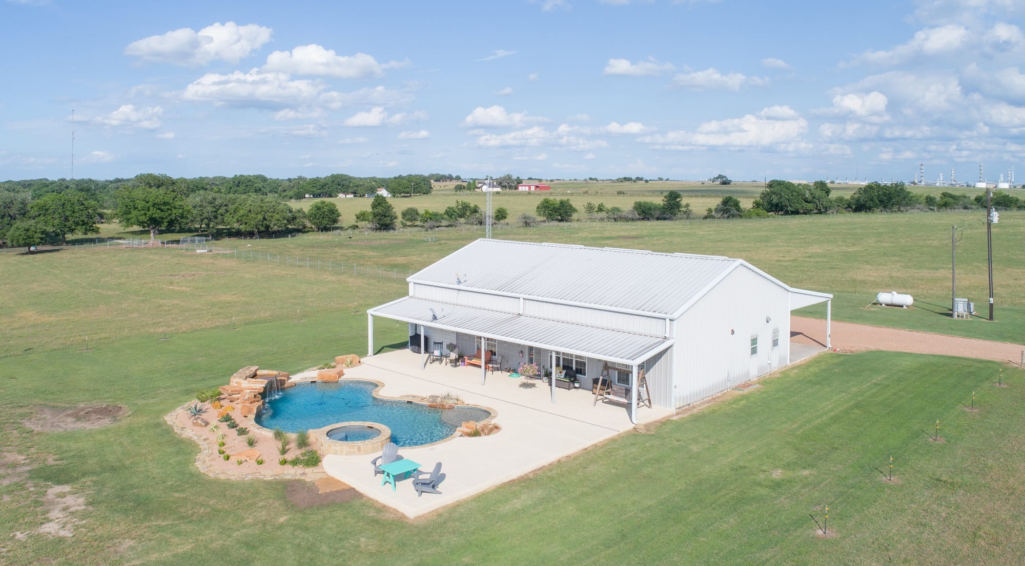 211 CR 317, Yoakum