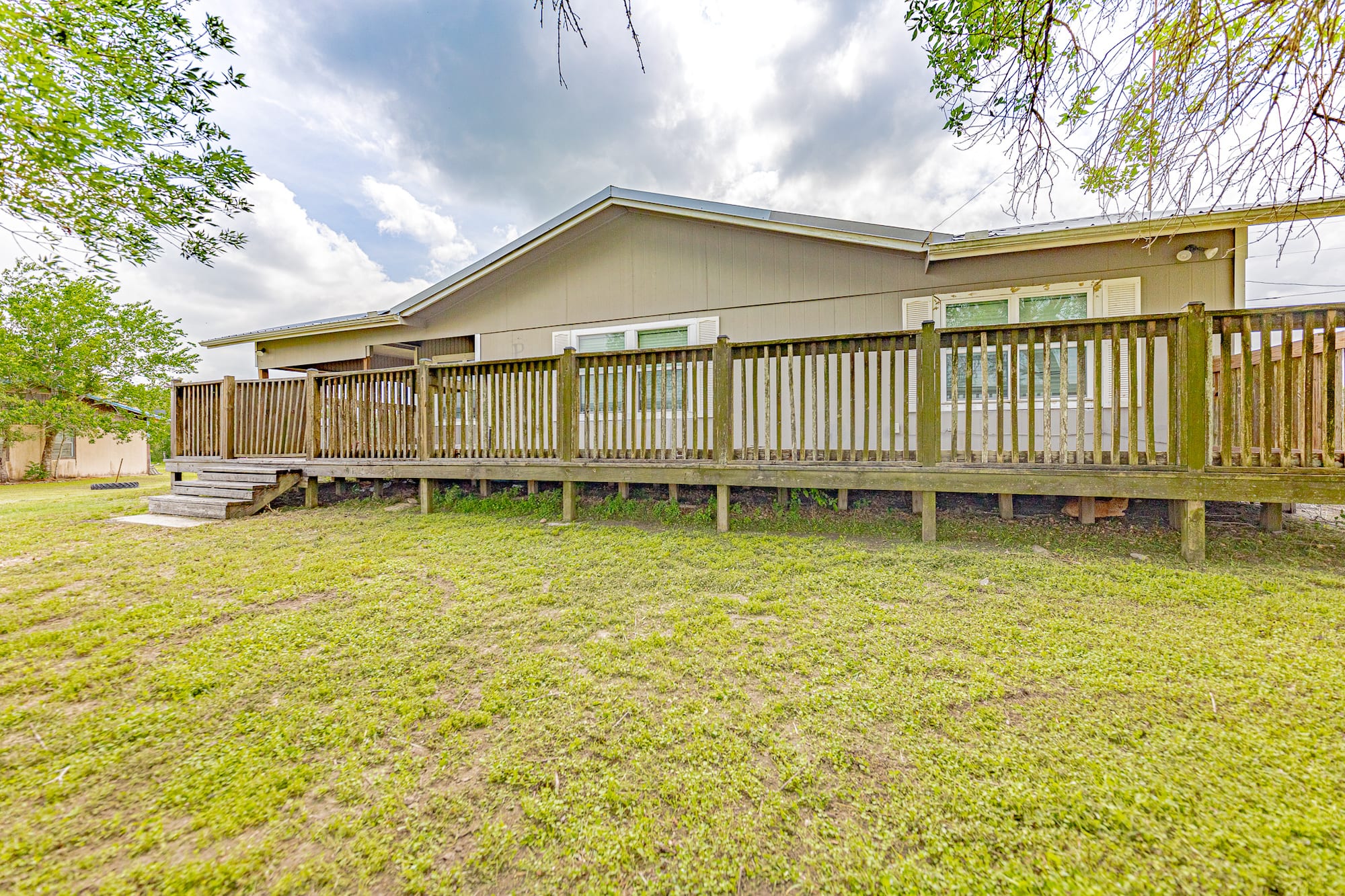 3300 State Highway 95, Shiner, Texas 77984
